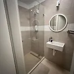 Infinite Lux Wellness Apartment *