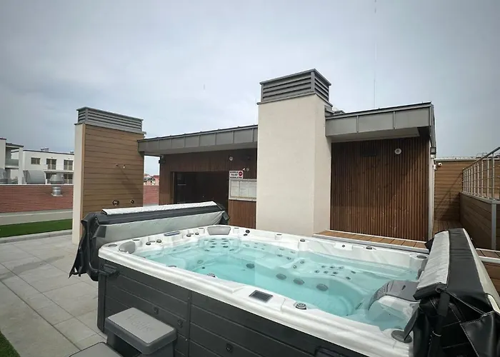 Infinite Lux Wellness Apartamento *